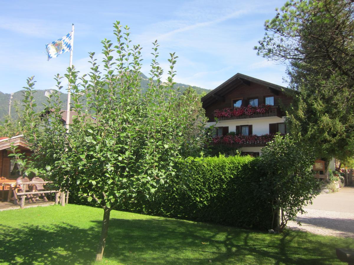 Gaestehaus Poeppl Unterwössen Exterior foto